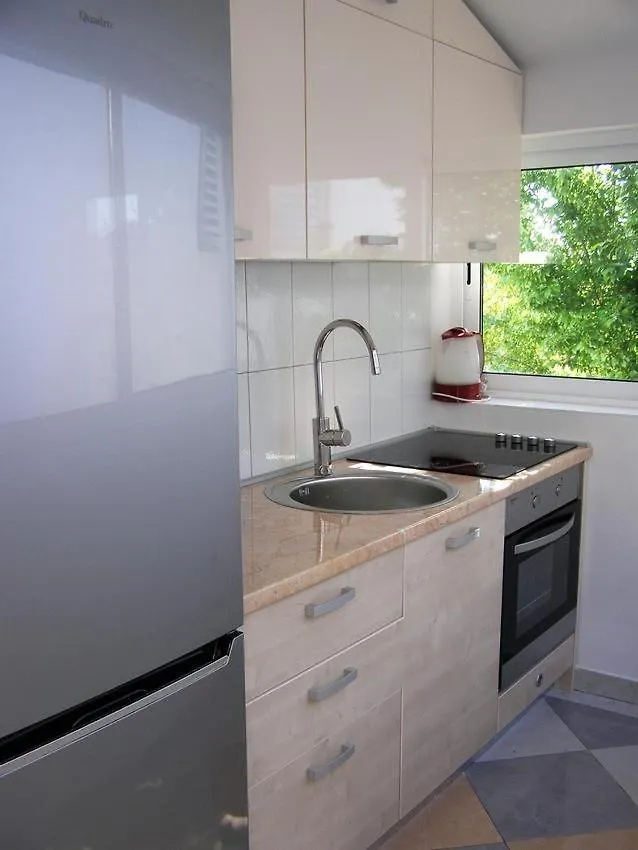 Apartment In Preko With Sea View, Terrace, Air Conditioning, Wi-Fi