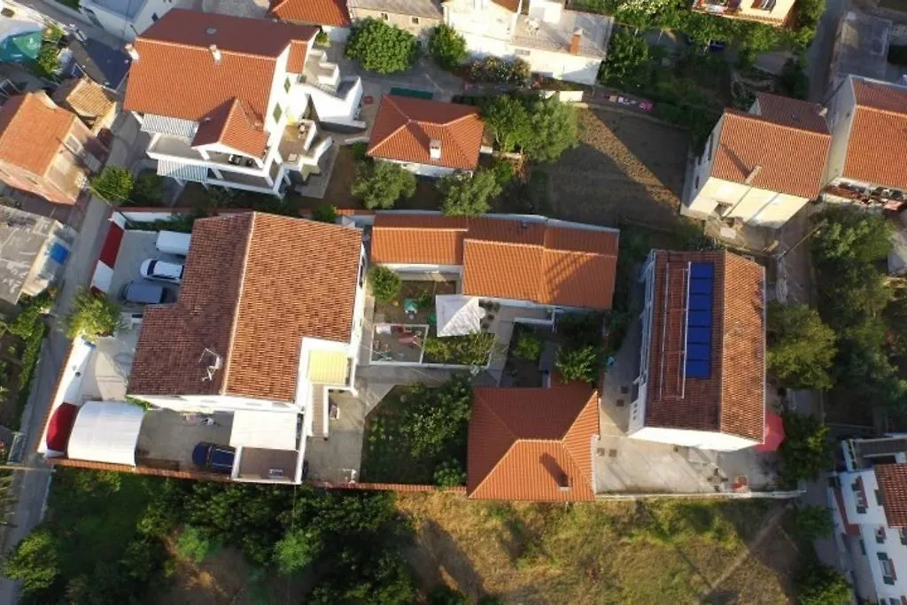 Apartment In Preko With Sea View, Terrace, Air Conditioning, Wi-Fi